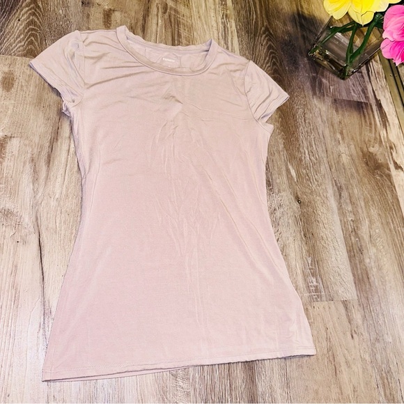 Express fitted tee - Picture 3 of 11